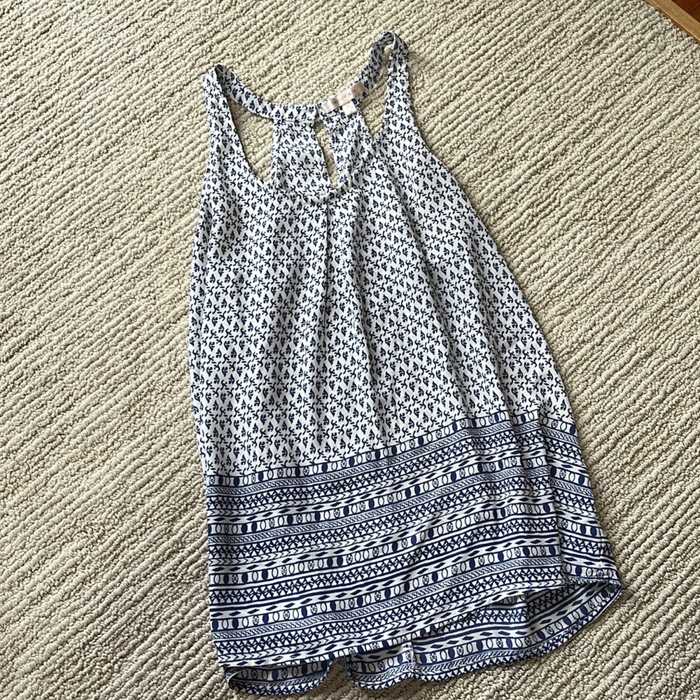 Skies are Blue - Cute loose tank